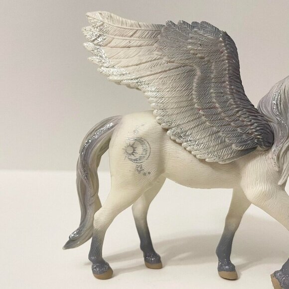 2015 Schleich Bayala Pegasus Fantasy Figure 5 Inch Tall Flying Horse Toy - Picture 4 of 16